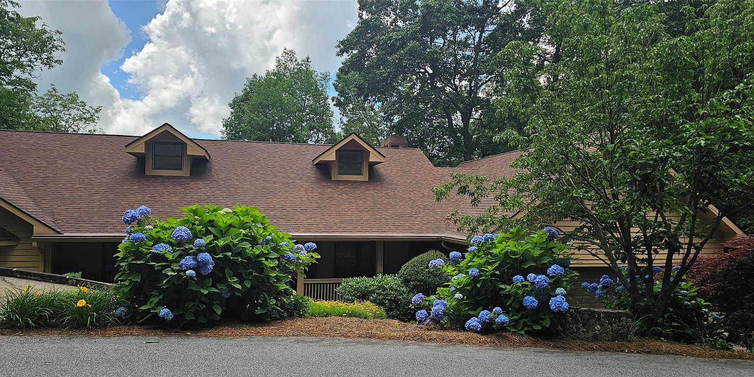 40 Piney Ridge Court