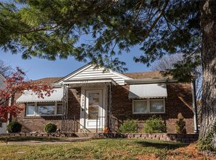 7839 Morgan Ford Rd, Saint Louis, MO 63123
