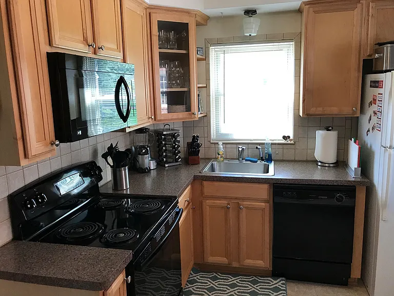 2617 Oliver Rd — Photo 7