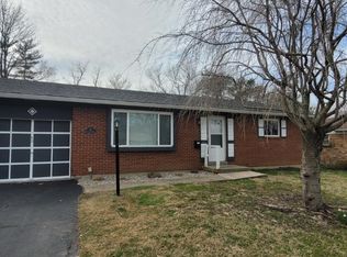 42 Edgecombe Dr, Milford, OH 45150