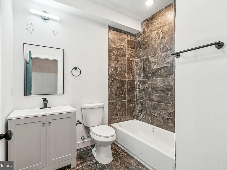 4243 Mantua Ave #2 — Photo 8