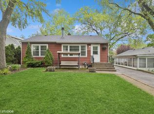 431 Elm Ave, Geneva, IL 60134