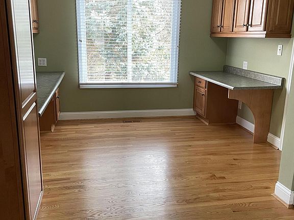 3rd image of 1103 Ashton Ct