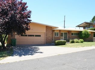 660 Loma Linda Dr, Klamath Falls, OR 97601