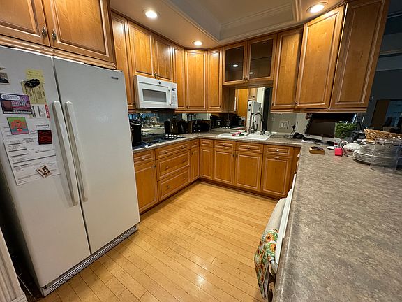 Updated kitchen with hardwood flooring!