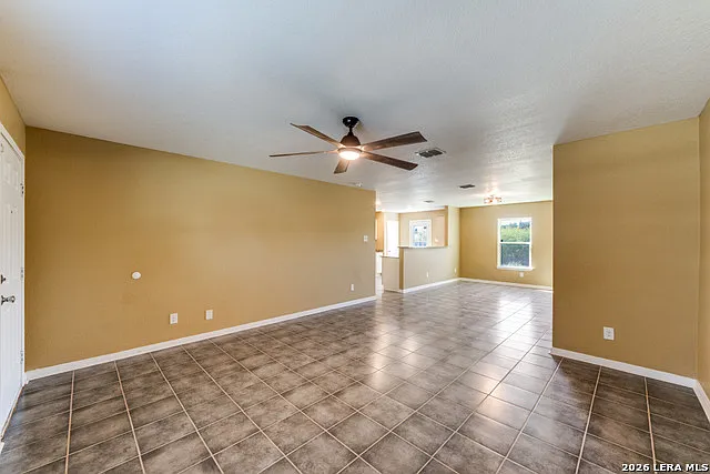 2915 Lavender Mdw — Photo 6