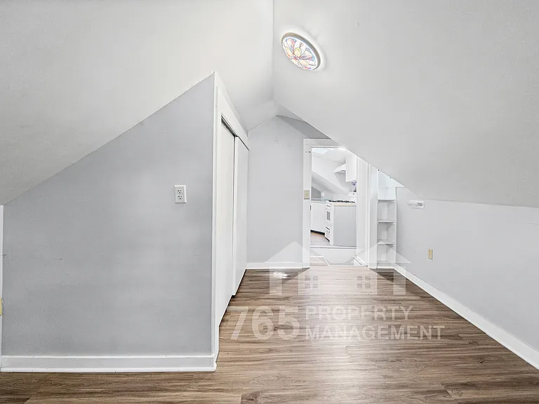 515 S 15th St #4 — Photo 7