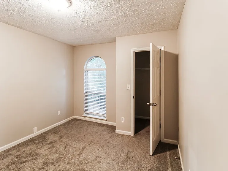 850 Chaseridge Dr — Photo 14
