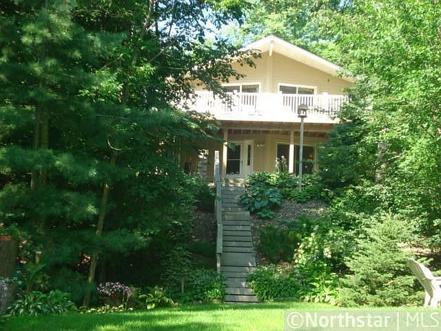 2nd image of 978 Sunrise Beach Dr