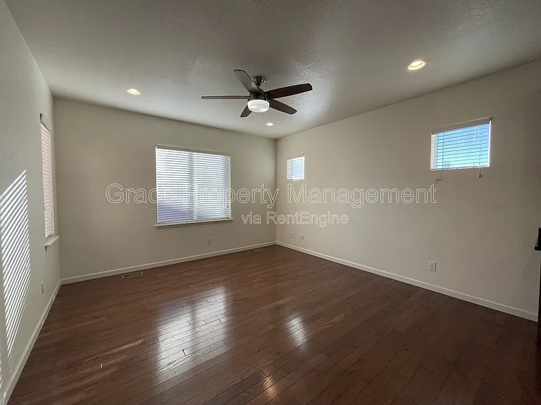 618 W 171st Pl — Photo 8