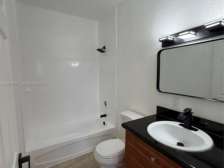 22727 SW 125th Ave #B — Photo 8