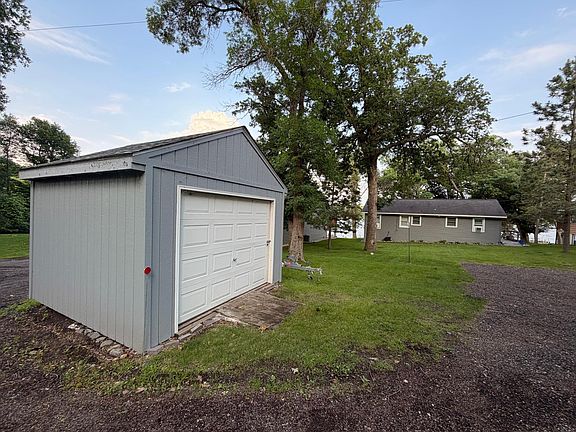 2nd image of 23585 W Foxview Ln