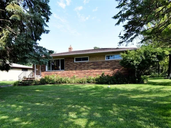 3000 Sprague Rd, Parma, OH 44134