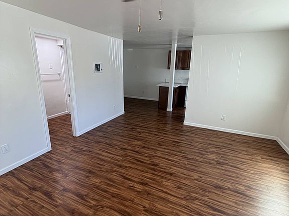 2nd image of 1304 Roxanne Dr APT 9