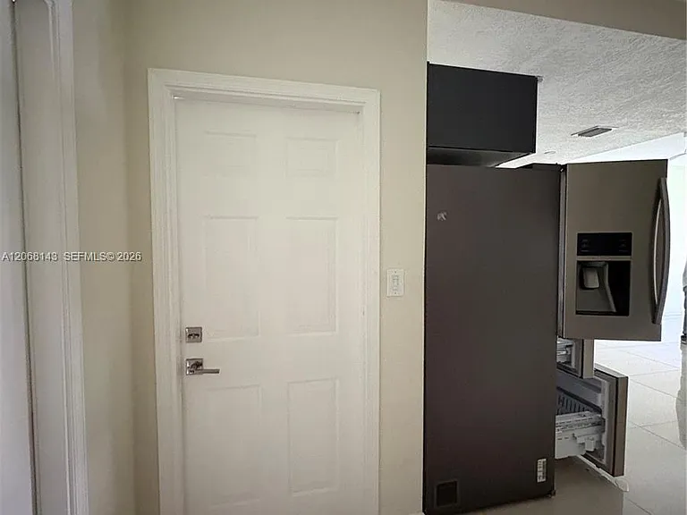 5725 Tuscany Way — Photo 5