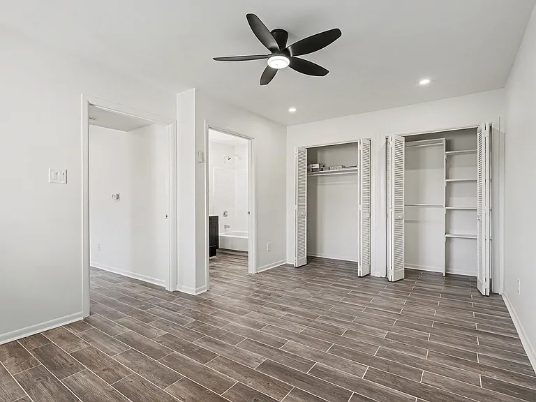 6148 Heath Ridge Ct — Photo 10