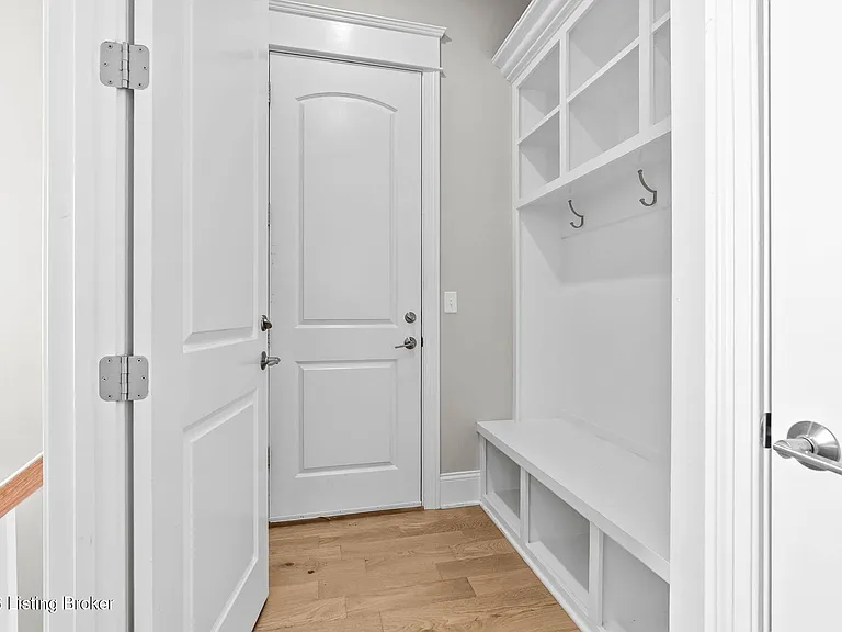 6204 Moonseed St — Photo 41