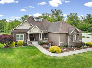 869 Commodores Cir, Lafayette, IN 47909