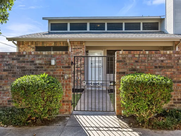 933 Forest Creek St, Fort Worth, TX 76126