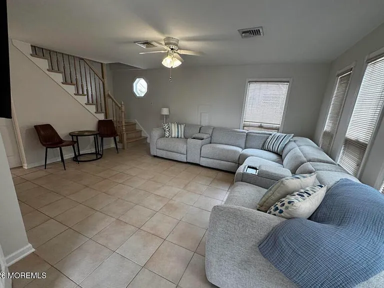 106 Surf Dr — Photo 16