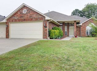 1808 Broone Dr, Norman, OK 73071