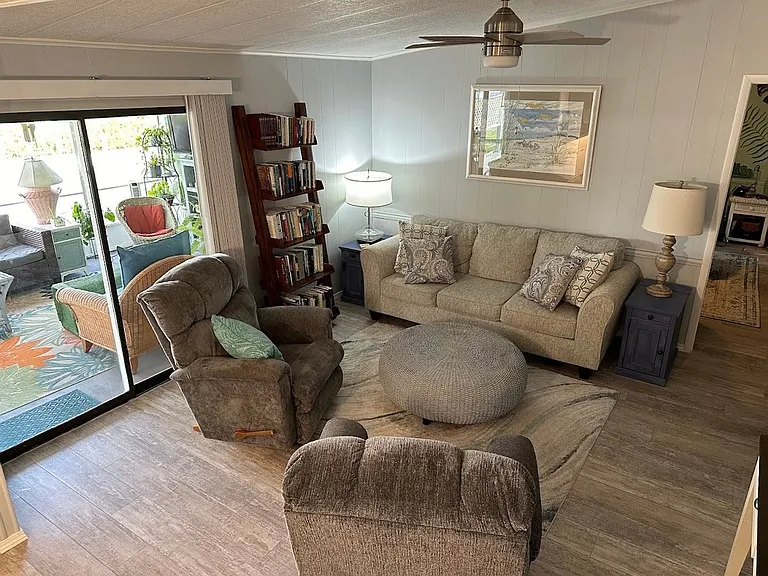 5700 Bayshore Rd #205 — Photo 19