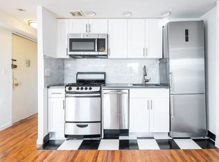358 Henry St #6R, Brooklyn, NY 11201