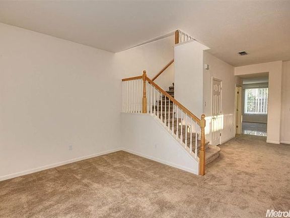 4th image of 8587 Melville Dr