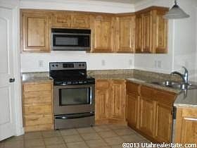 4th image of 424 S 2150 W APT 102