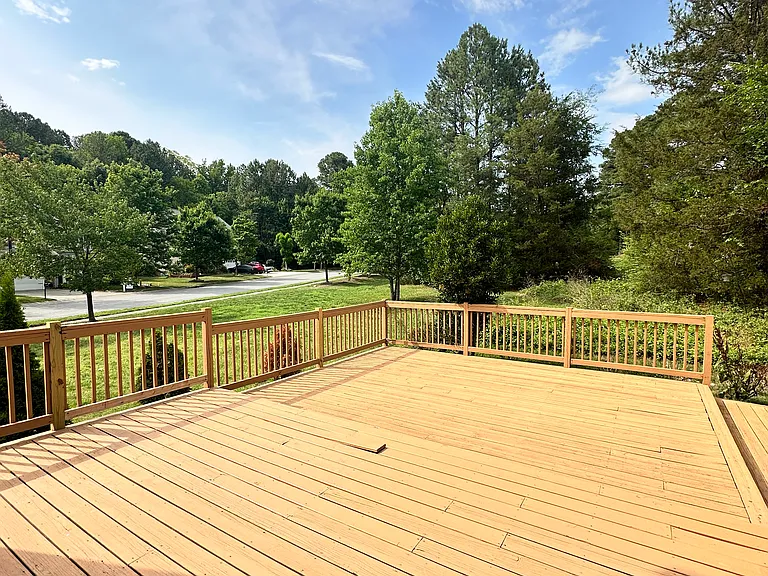 4612 Cottendale Dr — Photo 15