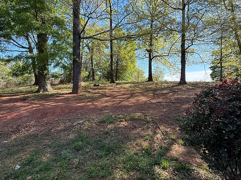 6214 Helen St — Photo 10