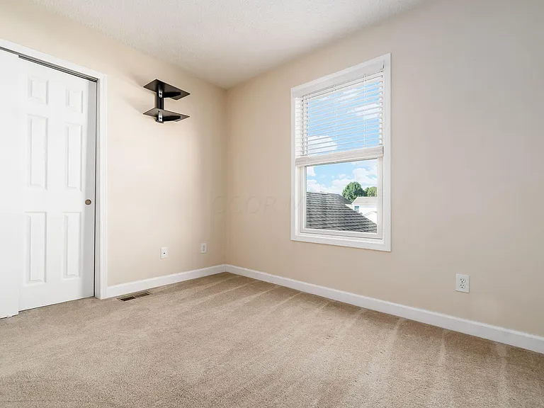 1383 Pansy St #200 — Photo 23