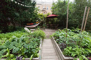 Rented by Sidewalk Realty LLC