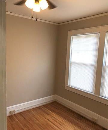3rd image of 221 S Oakland St APT 3