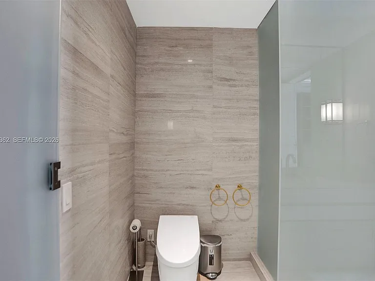 18975 Collins Ave #2001 — Photo 34
