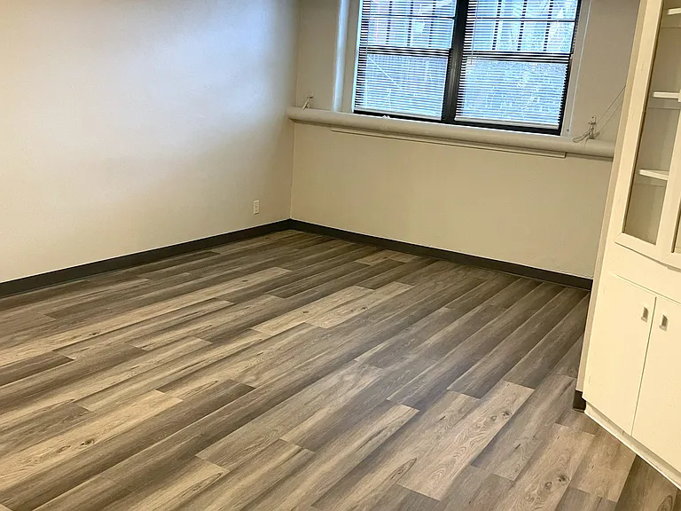 610 Summit Avenue — Photo 31