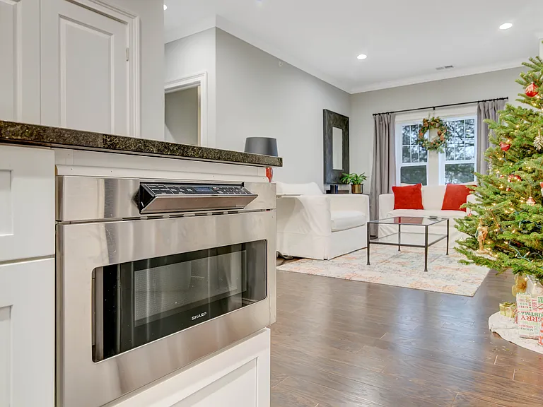 3 Arlington Rd #301 — Photo 10
