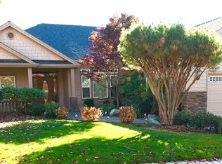 3907 Fieldbrook Ave, Medford, OR 97504