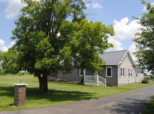 758 Weldon Springs Rd, Maroa, IL 61756