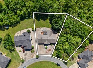 31 Skelton Dr, Bella Vista, AR 72715