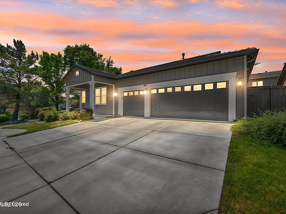 4th image of 1690 Emerald Bay Dr