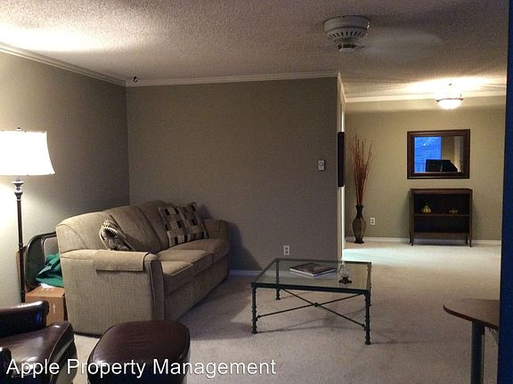 5th image of 1324 W Emerson St APT 303