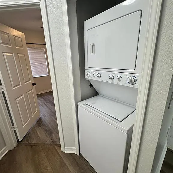 6411 Cypressdale Dr #202 — Photo 13