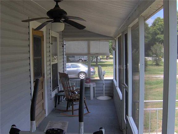 2nd image of 425 Orange St