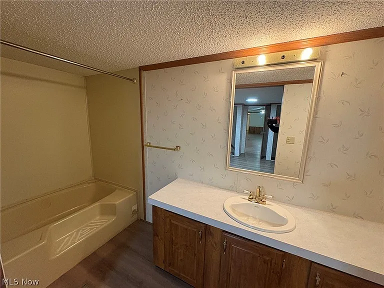 2 Mill St #2 — Photo 9