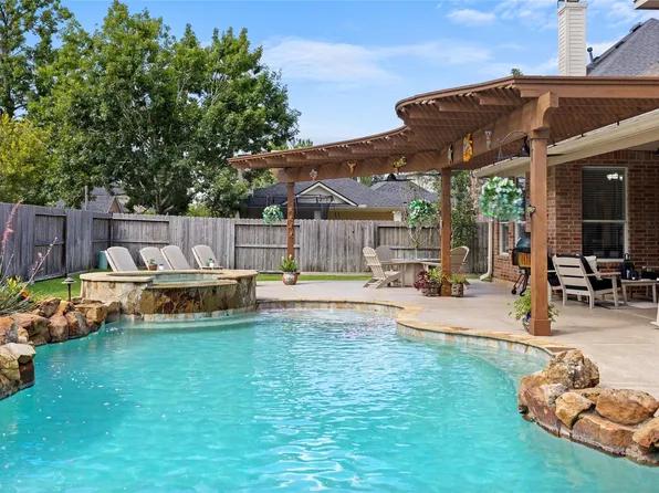 2307 Haven Manor Ct, Sugar Land, TX 77479