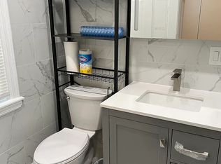 6606 74th St FLOOR 2, Middle Village, NY 11379