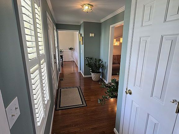 5th image of 101 Maple St