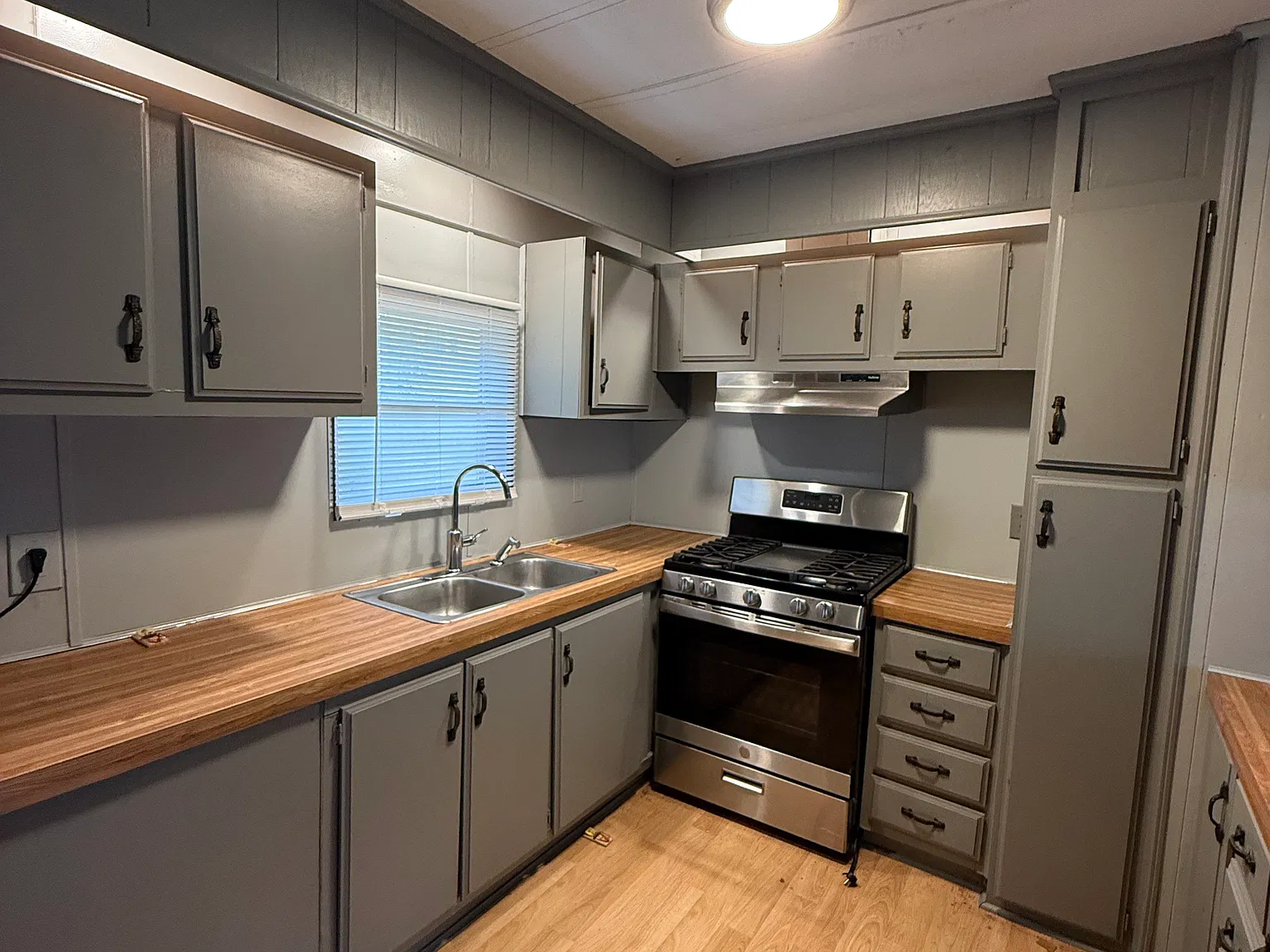 2 bed, 850 sqft, $1,850 — Photo 1