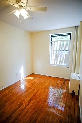 Rented by Bohemia Realty Group | media 14